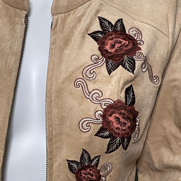 Shyanne Women's Floral Embroidered Faux Suede in Tan Jacket Size XS NEW - Picture 3 of 11